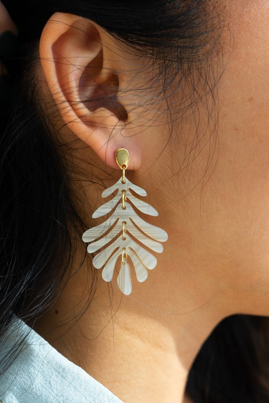 Palm Leaf Earrings – Seashell Design