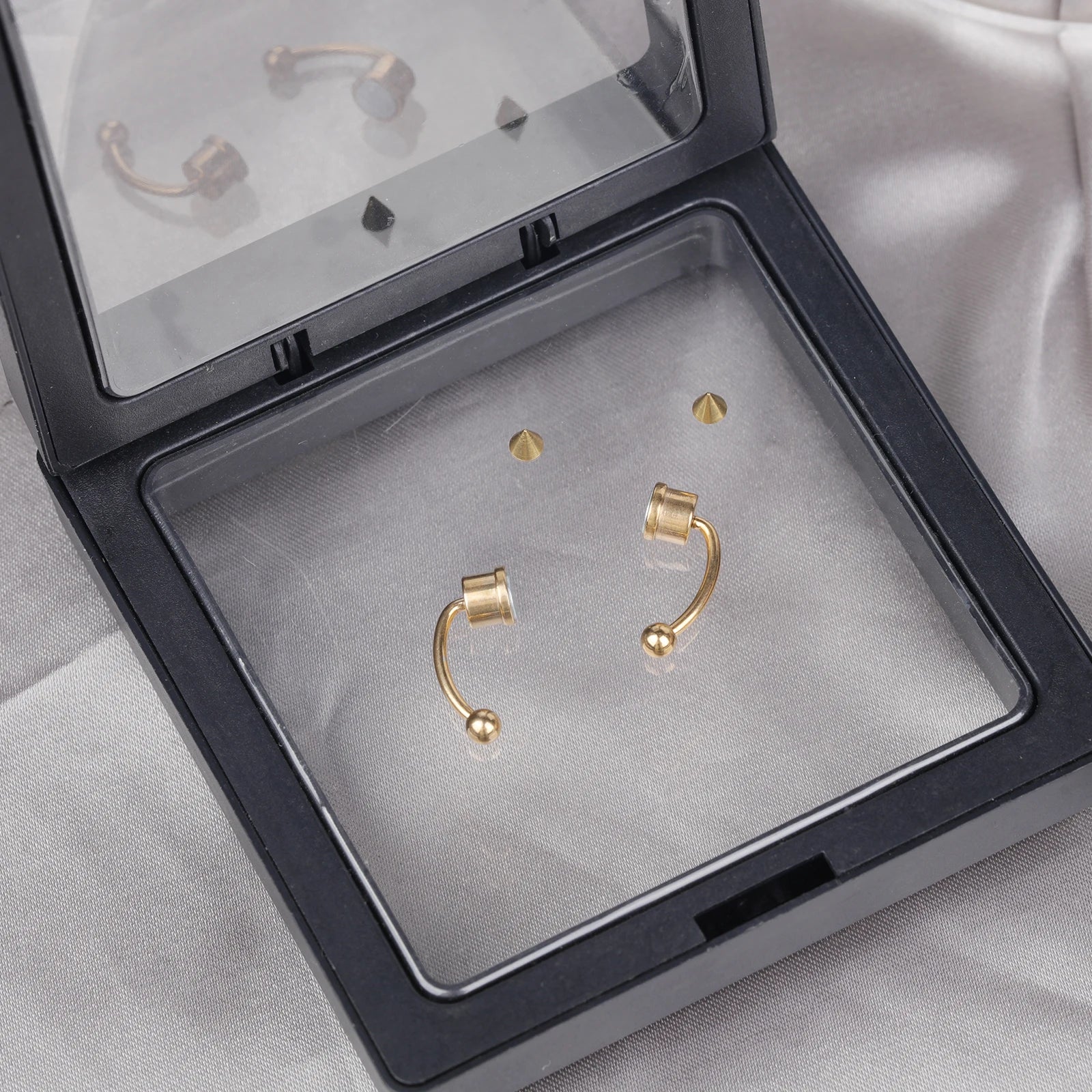Trendy Magnetic Nose Rings – No Piercing Needed - Glamora World