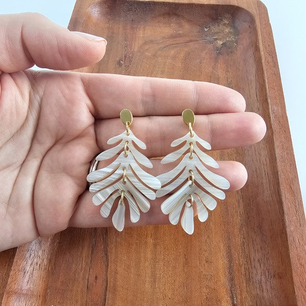 Palm Leaf Earrings – Seashell Design