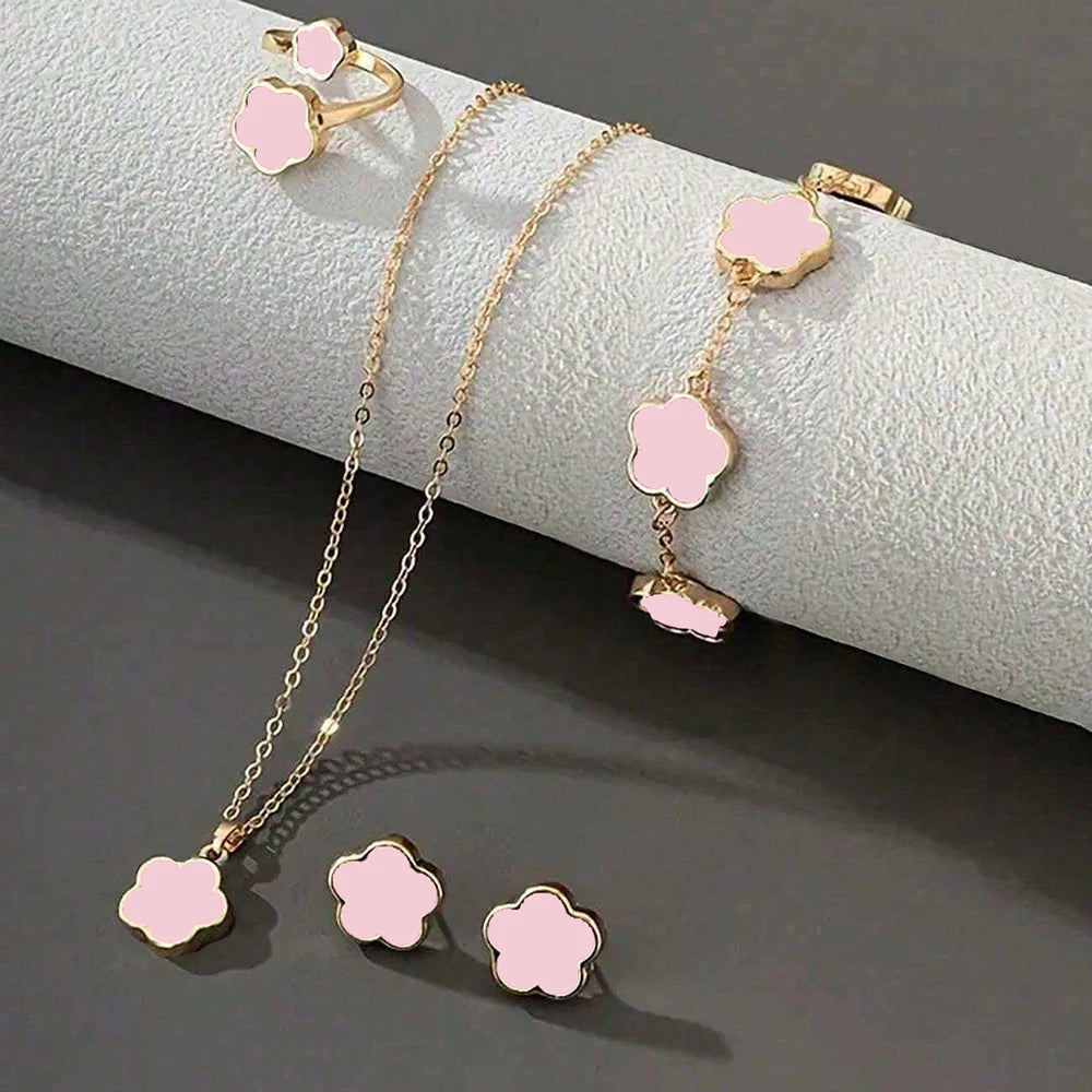 Lucky Clover Jewelry Set (3 Pieces)