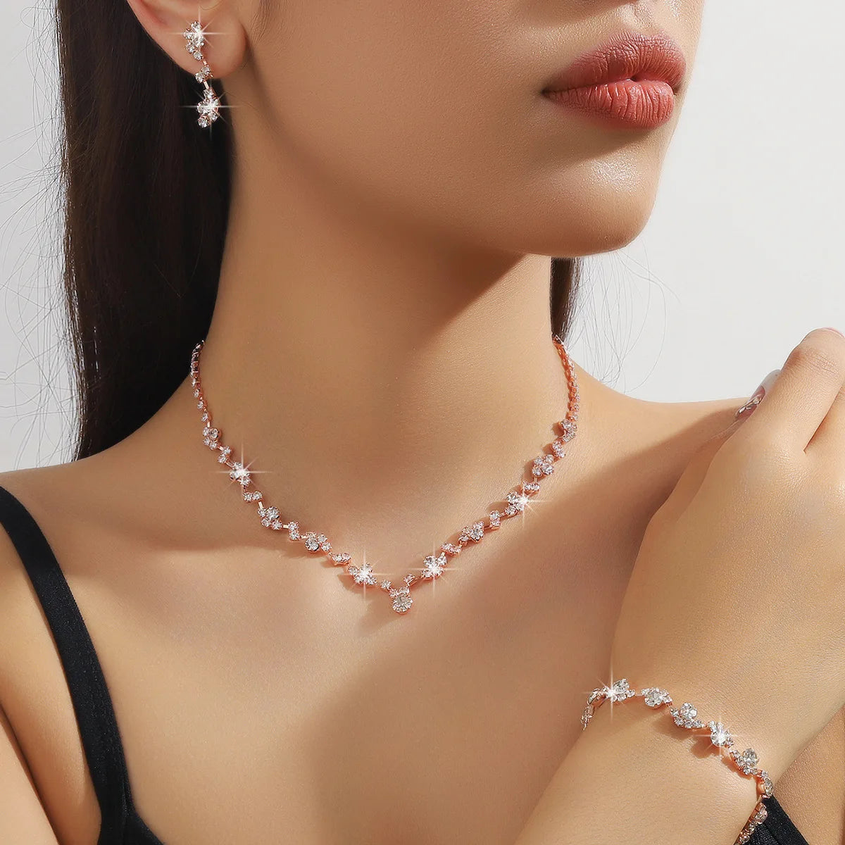 Elegant Women’s Jewelry Set – Zircon Necklace, Choker, Earrings, Bracelet & Rings