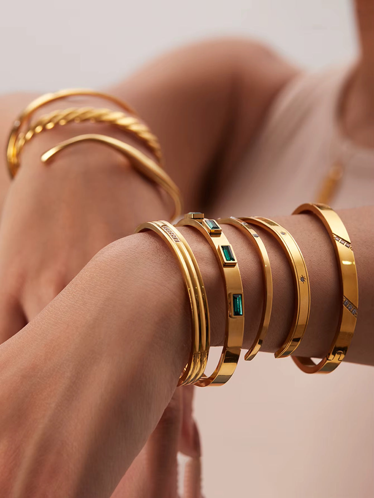 Luxury Gold Bangle – Timeless Elegance – product image 10