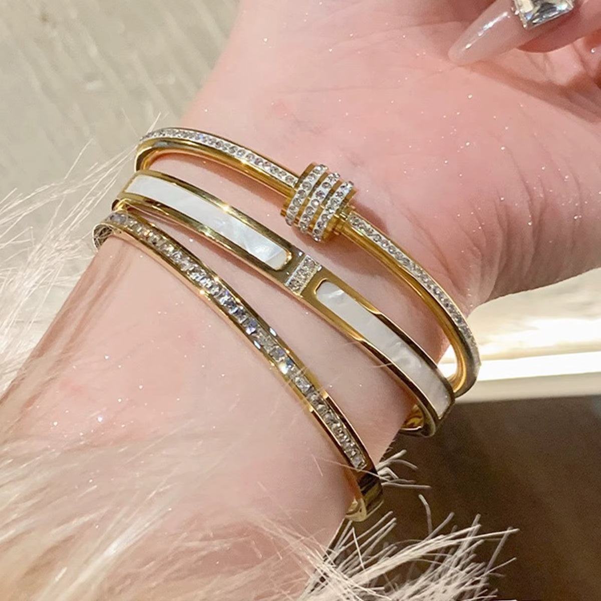 Luxury Gold Bangle – Timeless Elegance – product image 8