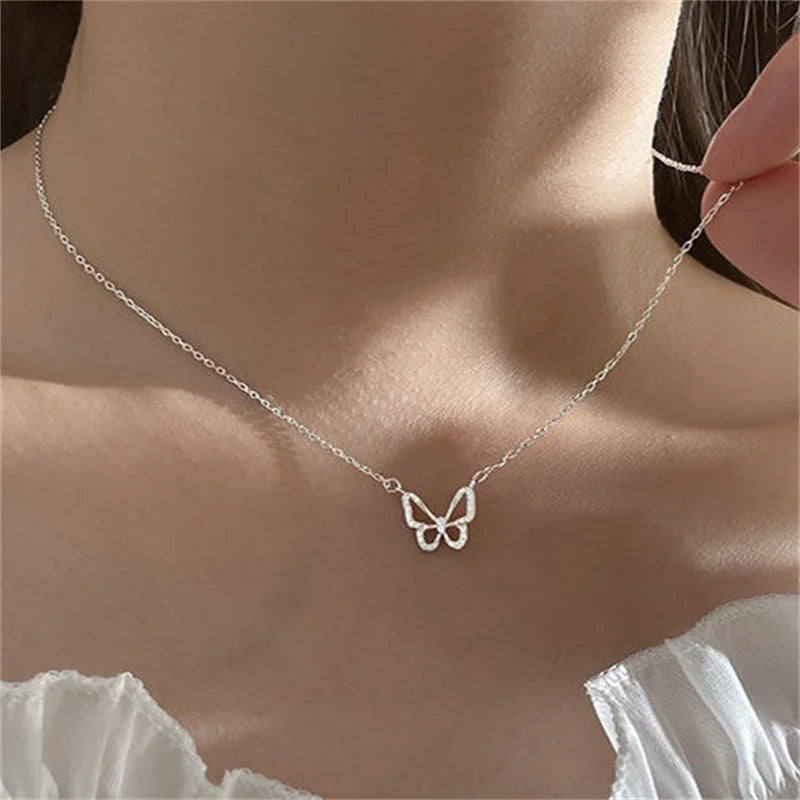 🦋 Butterfly Pendant Necklace – Stylish Double Layer Chain for Women