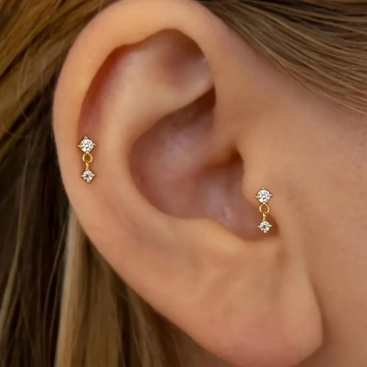 Elegant 925 Sterling Silver Zircon Stud Earrings for Women