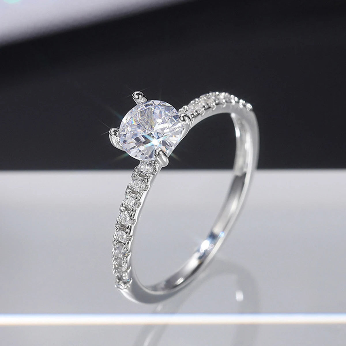 💍 Elegant Zirconia Ring – Shine Bright with Love ❤️